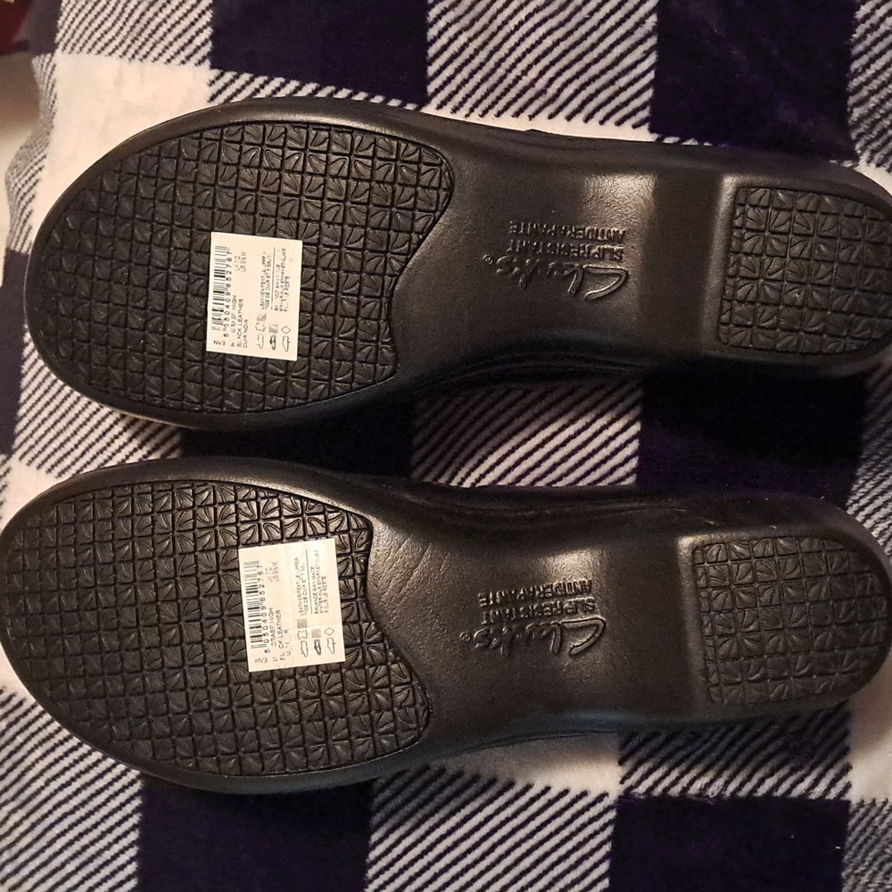 Clark's women's Black shoes